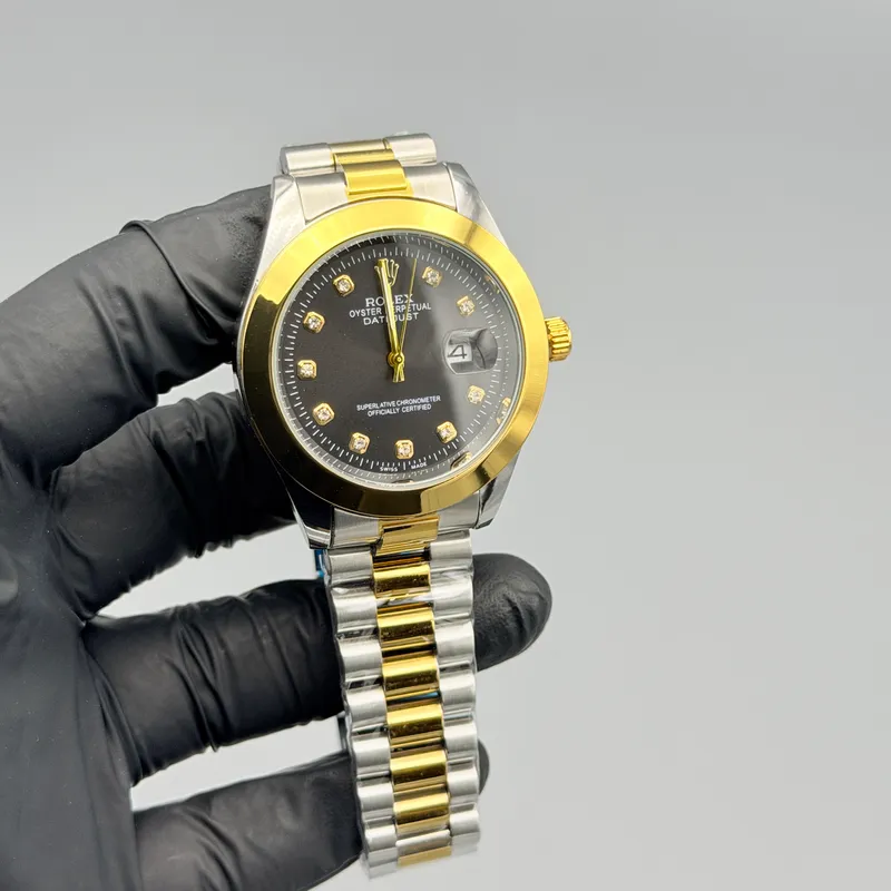 Black Gradient Dial Two-Tone Watch – Gold & Silver Bracelet - Image 3